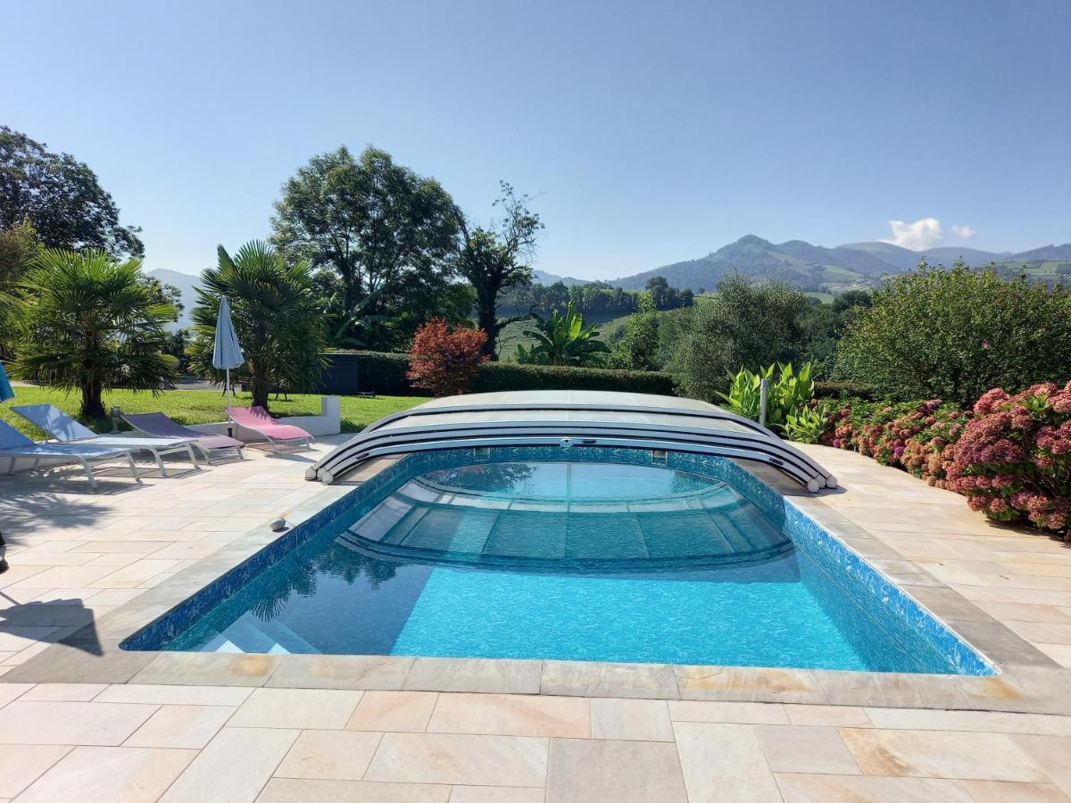 Alojamento de Acomodação e Pequeno-almoço Goxoki Avec Piscine Jean Pied De Port